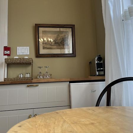 Queensland Surfside Inn מראה חיצוני תמונה
