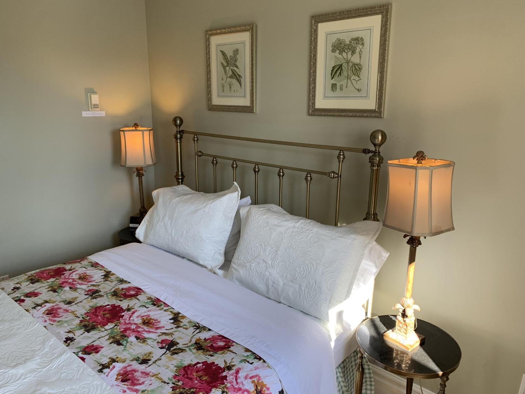 Queensland Surfside Inn מראה חיצוני תמונה
